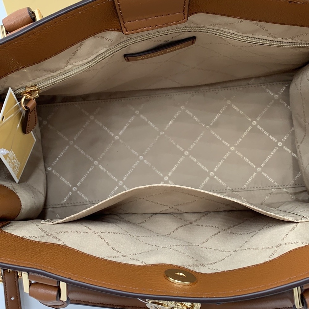 Michael Kors Hamilton Med Satchel Shoulder Crossbody Bag luggage/Brown Signature - Picture 13 of 16